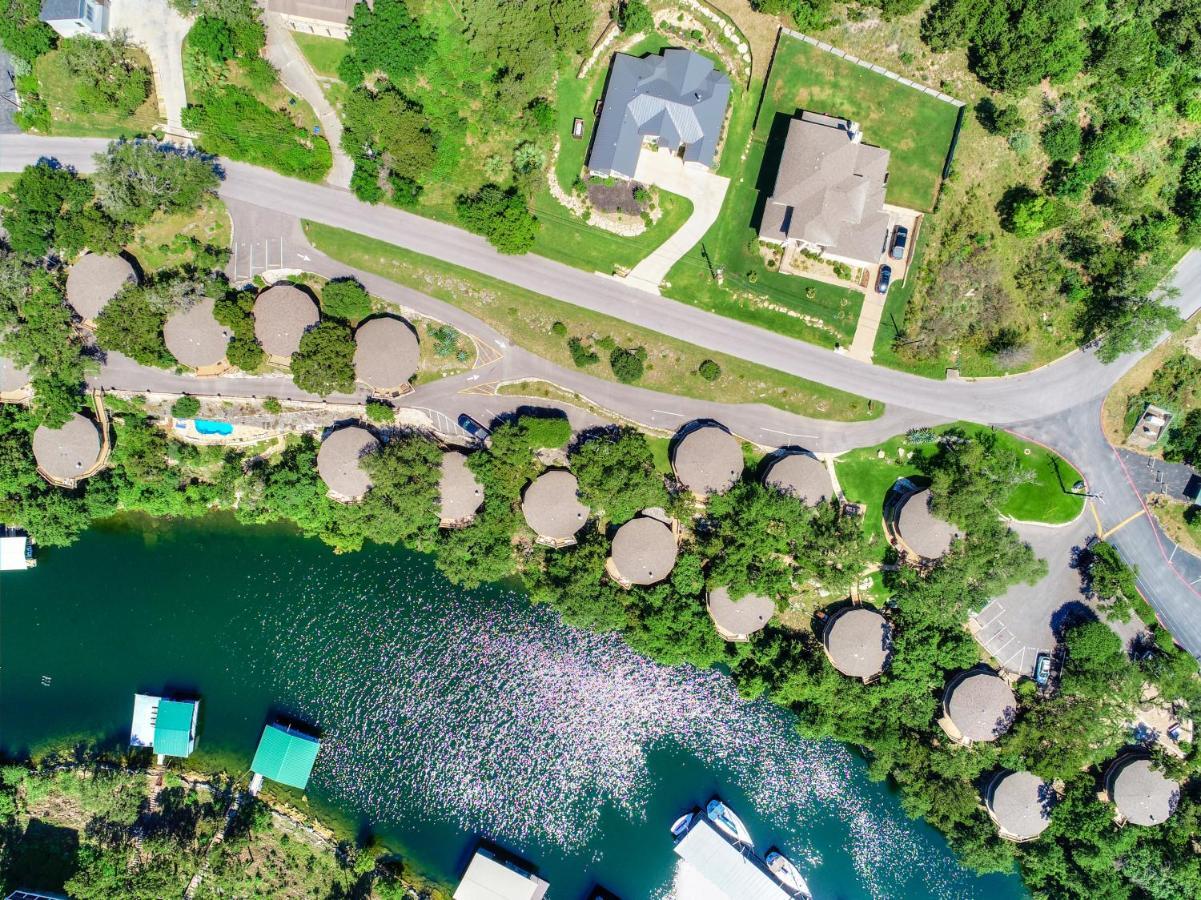 Lakefront Bungalow With Community Poolhot Tub #1 Lakeway Exterior photo